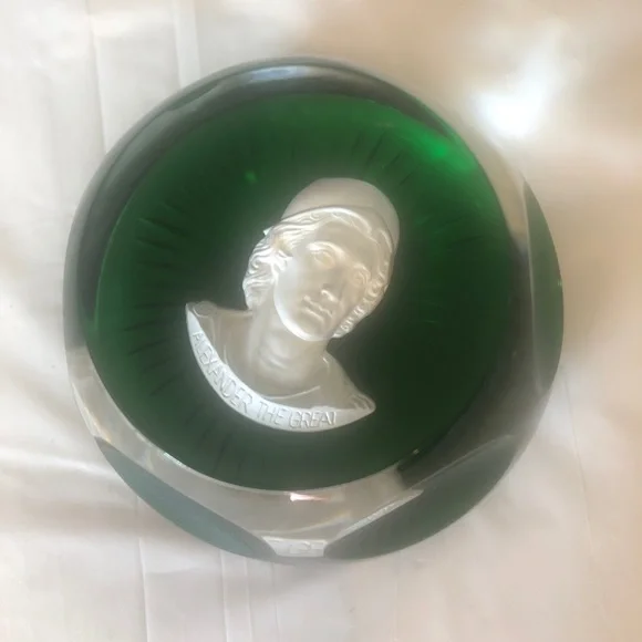 Alexander the Great lead crystal Baccarat paperweight in mint condition
